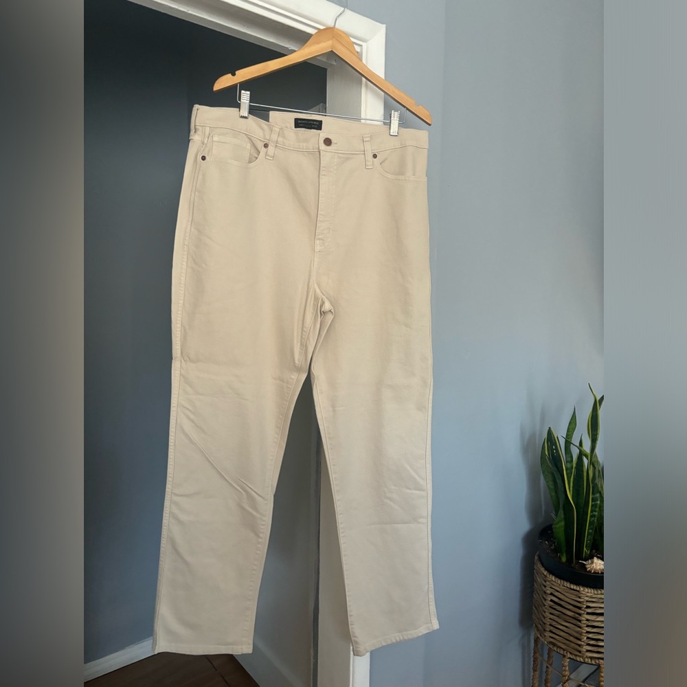 Banana Republic Women’s Tan Straight Jeans Size 18 Tall